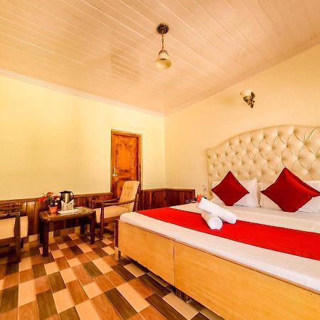 Hotel Pine Grove-Mall Road Манали Экстерьер фото